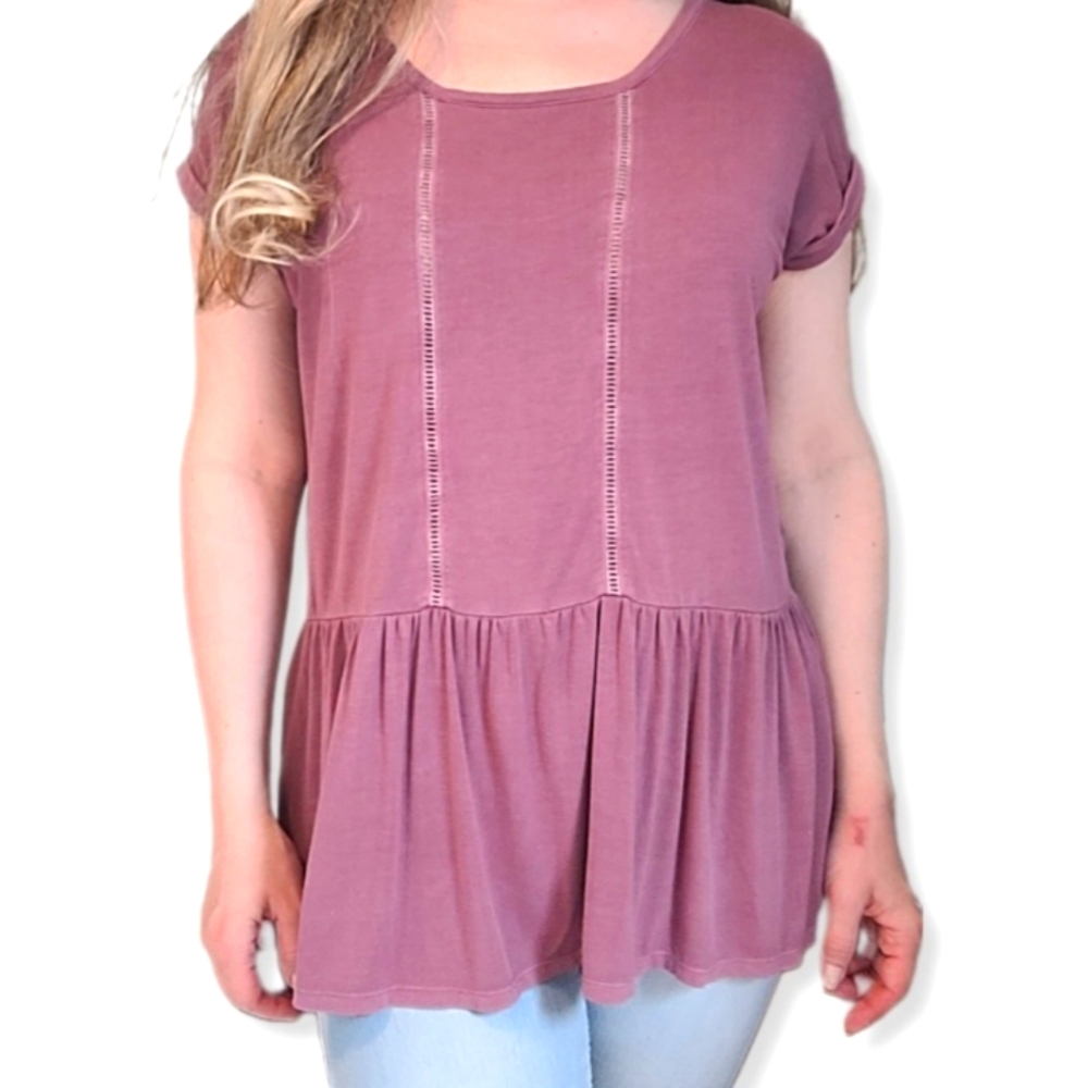 AMERICAN EAGLE OUTFITTERS SOFT AND SEXY Short Sleeve T with Ruffle Skirt